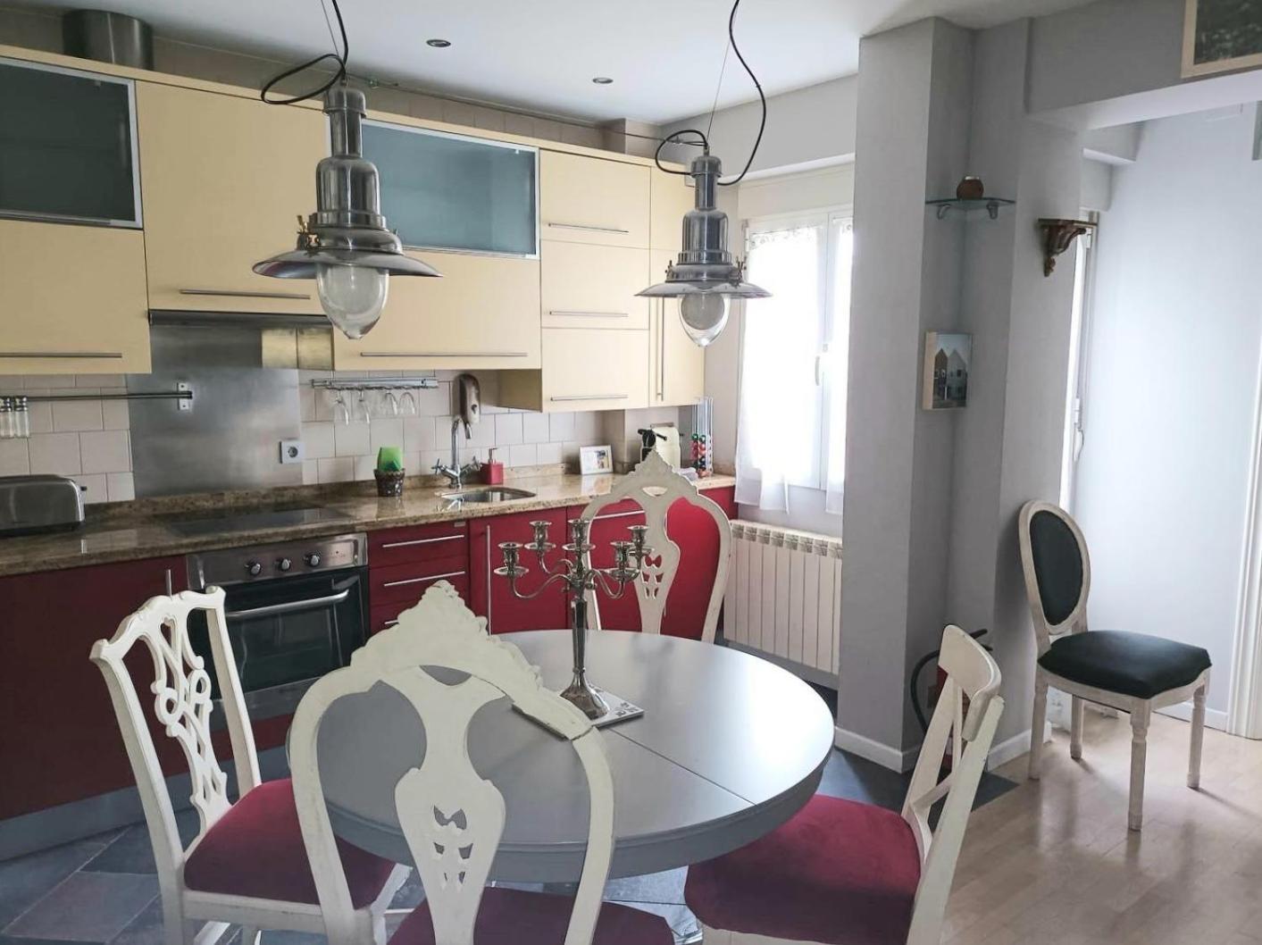 Apartamento San Quirce - Centrico Y Reformado- Wifi Y Netflix Valladolid Buitenkant foto