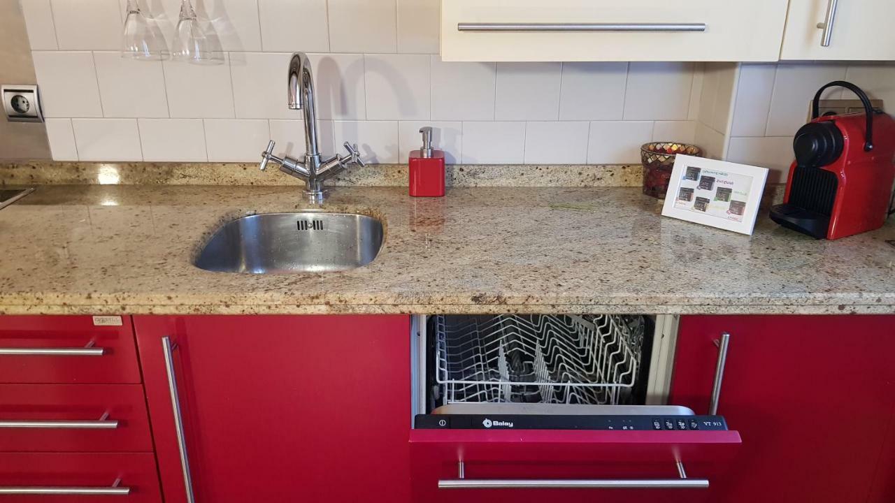 Apartamento San Quirce - Centrico Y Reformado- Wifi Y Netflix Valladolid Buitenkant foto