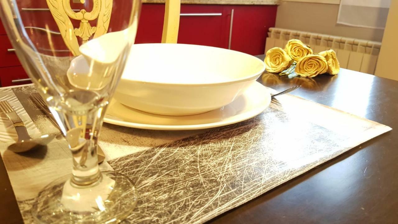 Apartamento San Quirce - Centrico Y Reformado- Wifi Y Netflix Valladolid Buitenkant foto