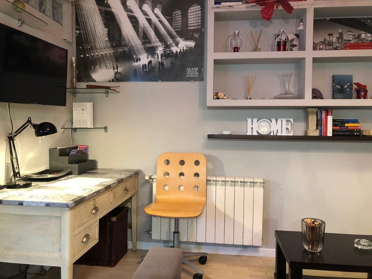Apartamento San Quirce - Centrico Y Reformado- Wifi Y Netflix Valladolid Buitenkant foto