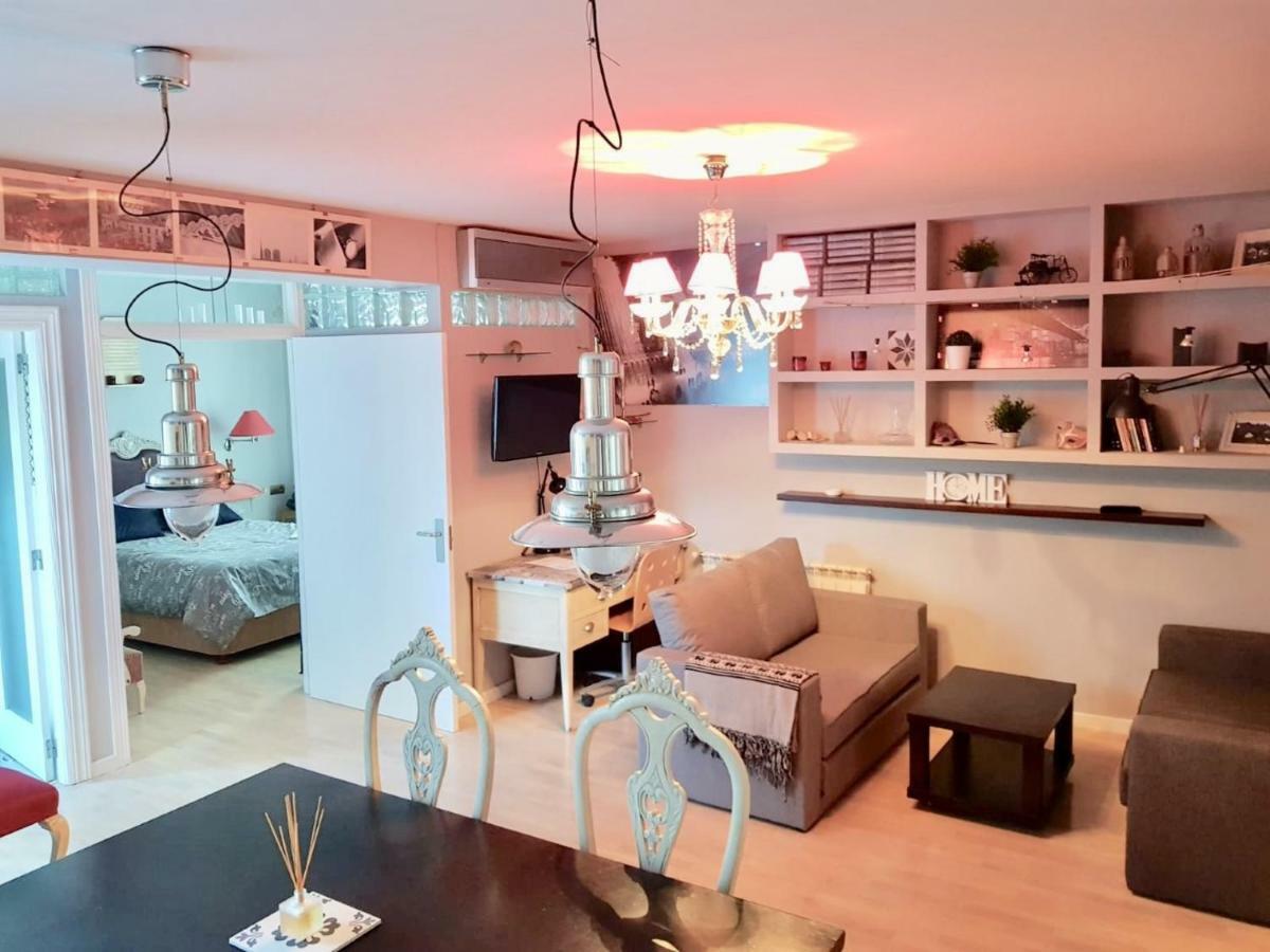 Apartamento San Quirce - Centrico Y Reformado- Wifi Y Netflix Valladolid Buitenkant foto